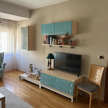 Cozy In The Very Center *